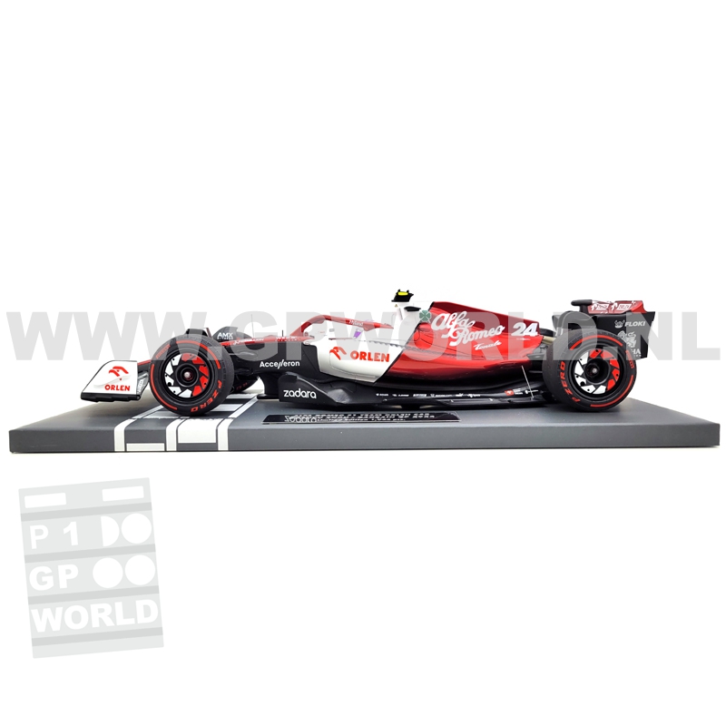2022 Guanyu Zhou | Bahrain GP