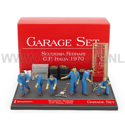 1970 Ferrari garage set