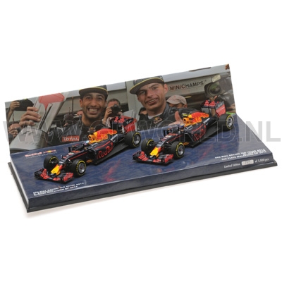2016 Set Verstappen | Ricciardo