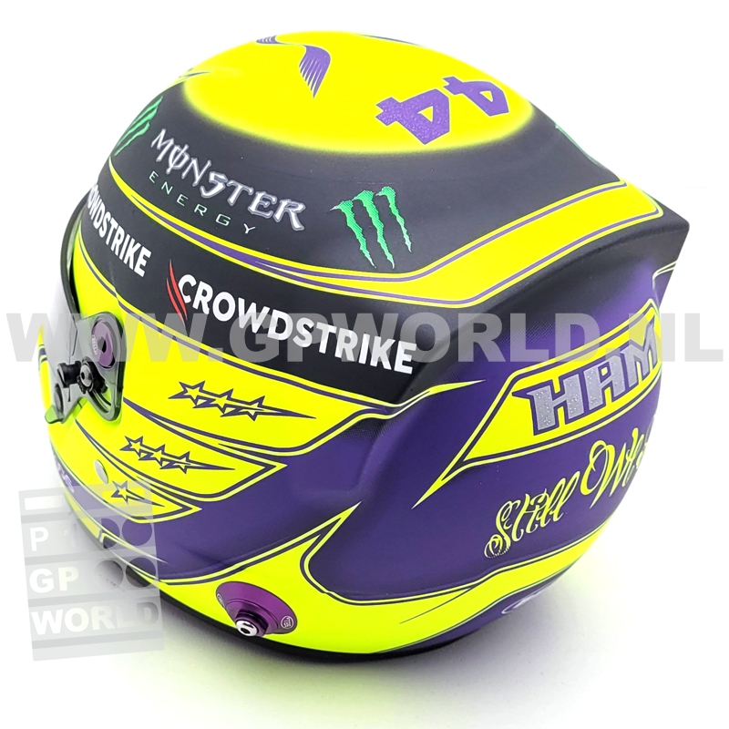 2022 helmet Lewis Hamilton