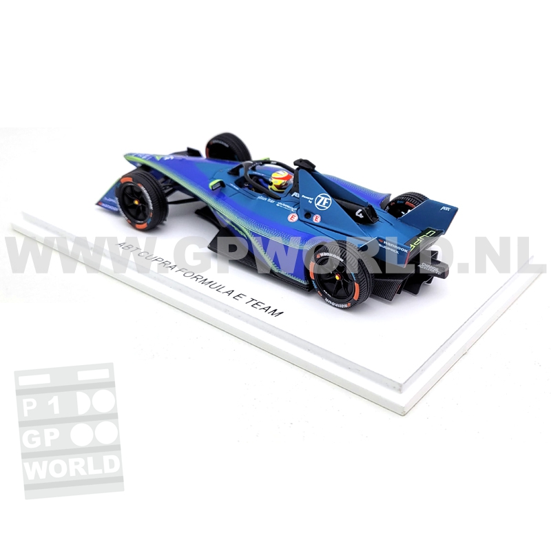2022-2023 Robin Frijns