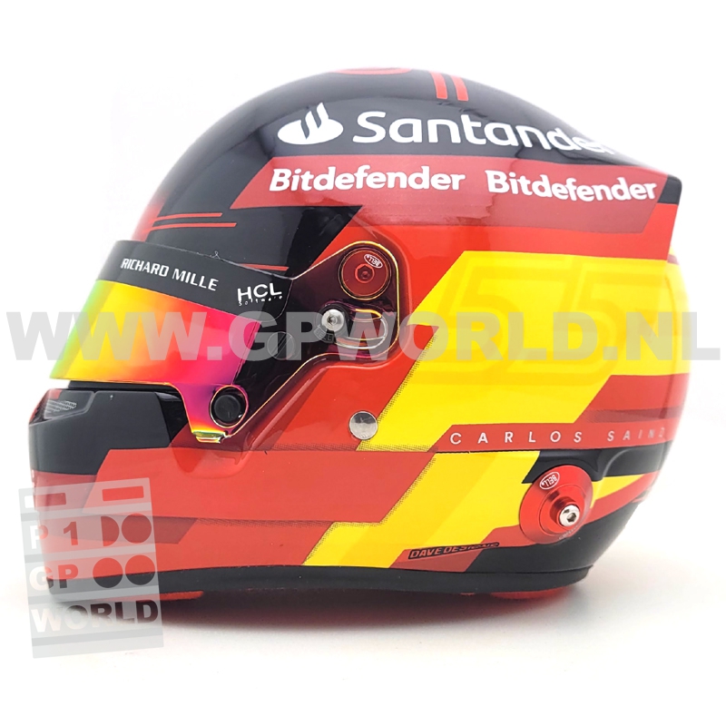 2023 helmet Carlos Sainz