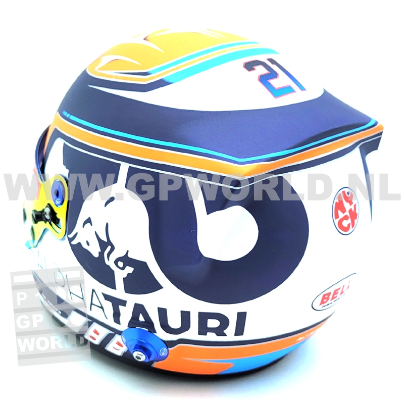 2023 helmet Nyck de Vries
