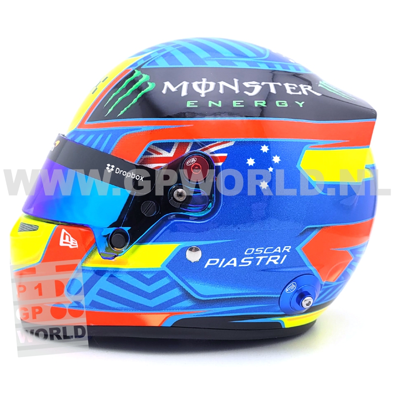 2024 helmet Oscar Piastri