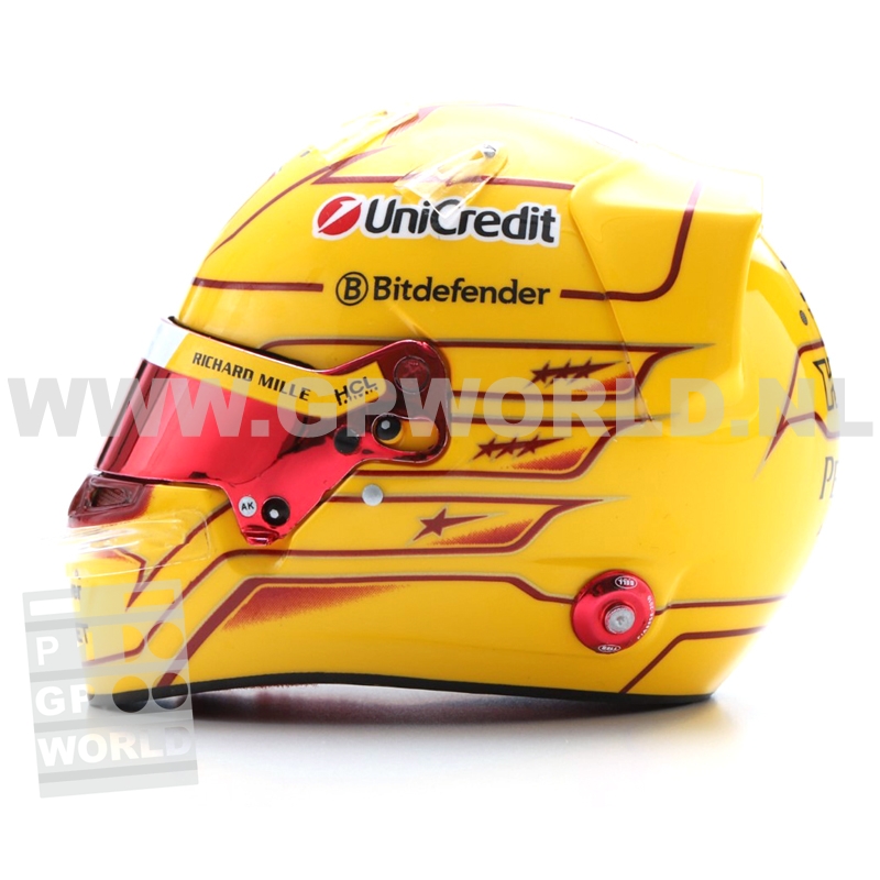 2025 helmet Lewis Hamilton