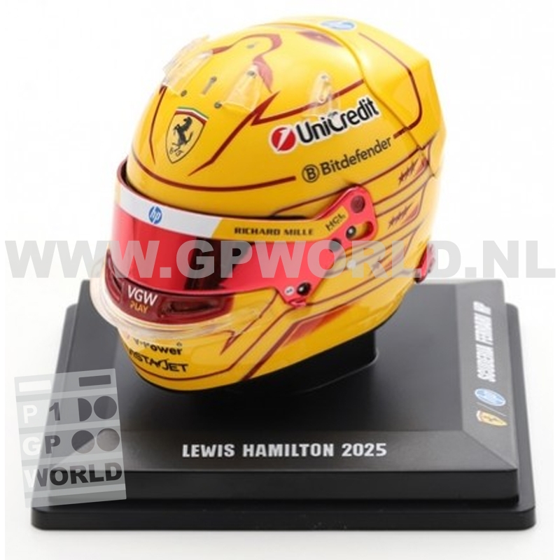 2025 helmet Lewis Hamilton