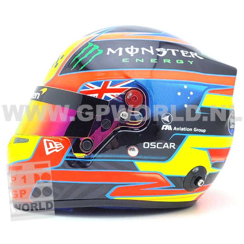 2025 helmet Oscar Piastri