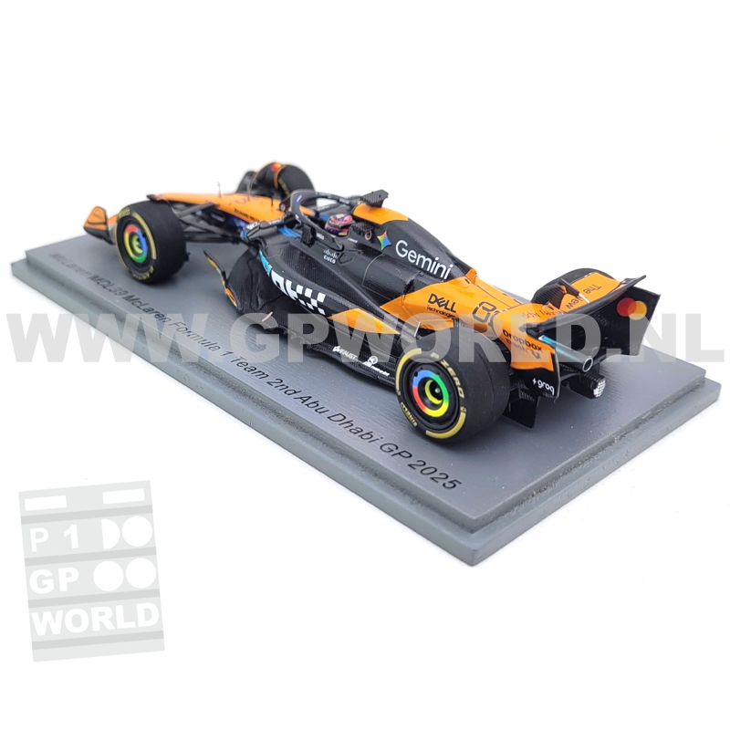 2025 Oscar Piastri | Abu Dhabi GP
