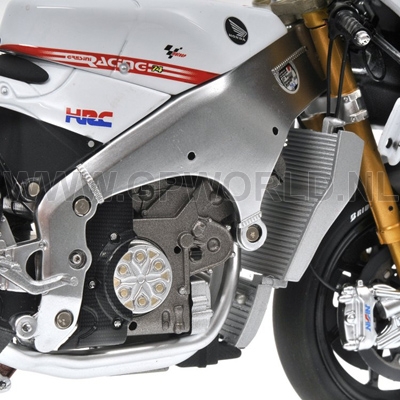 2011 Marco Simoncelli #58