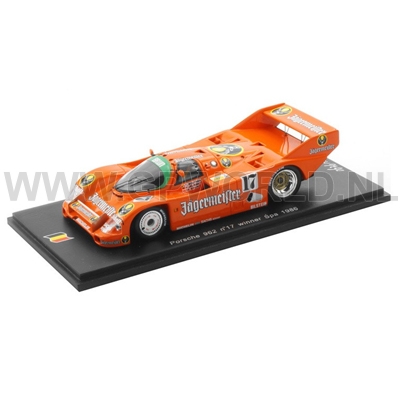 1986 Porsche 962C #17