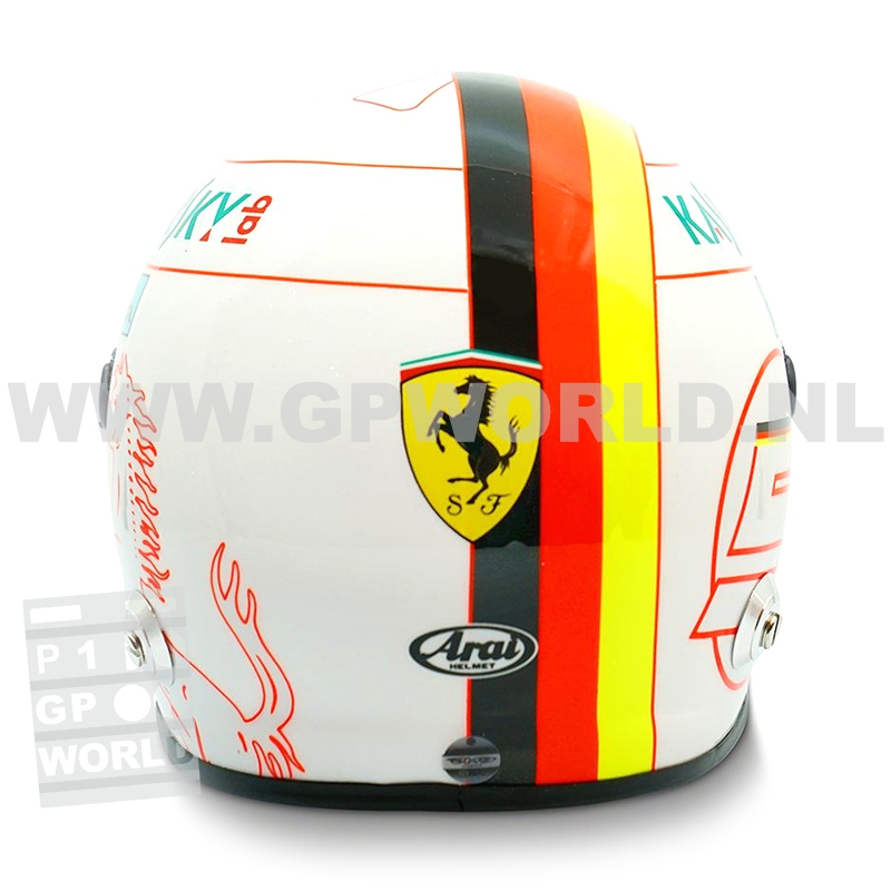 2019 helm Sebastian Vettel