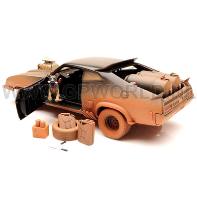 1/18 AUTOart MAD MAX 2 THE ROAD WARRIR INTERCEPTOR オートアート