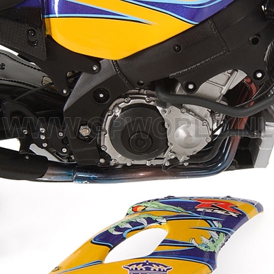 2005 Troy Corser #11