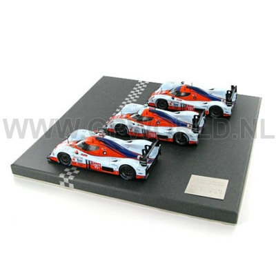 2009 Aston Martin Lola set