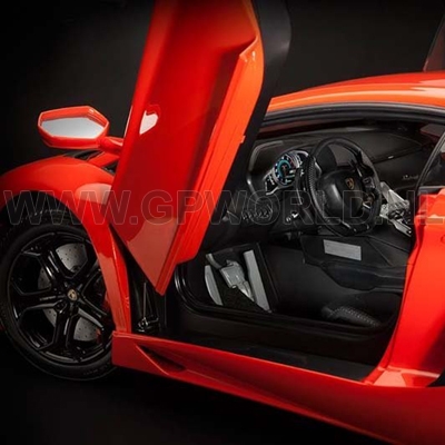 Lamborghini Aventador LP 700-4 