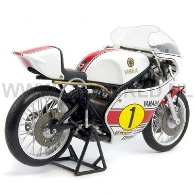 1975 Giacomo Agostini