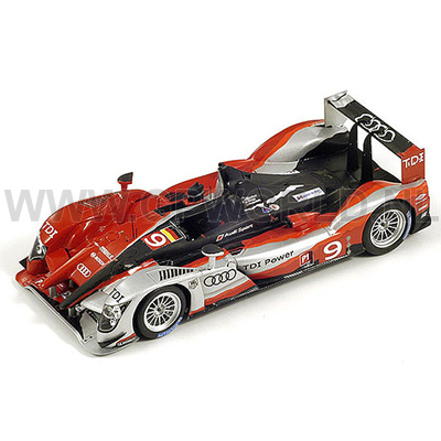 2010 Audi R15 #9