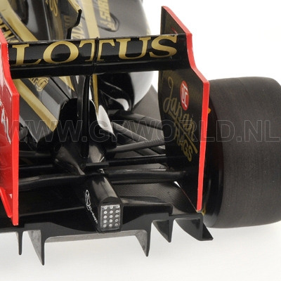 2011 Vitaly Petrov | Showcar