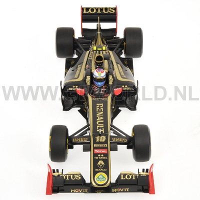 2011 Vitaly Petrov | Showcar