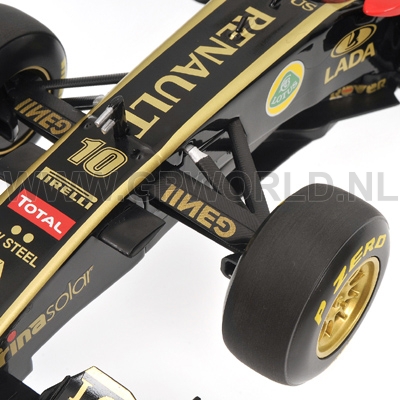 2011 Vitaly Petrov | Showcar