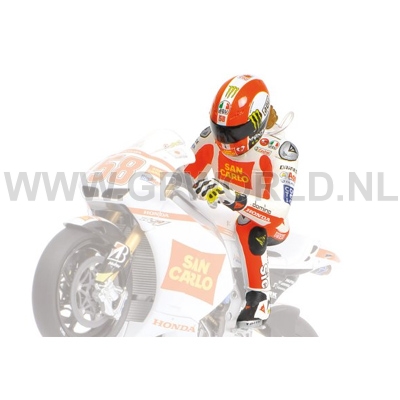 2011 figuur Marco Simoncelli | wheelie