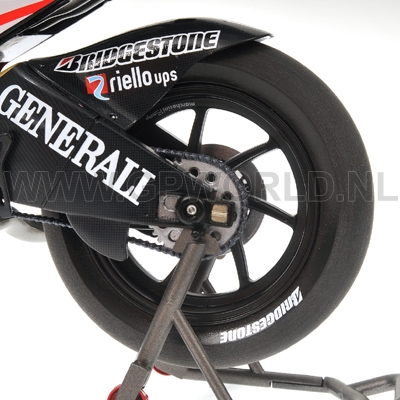 2011 Valentino Rossi #46 | Launch