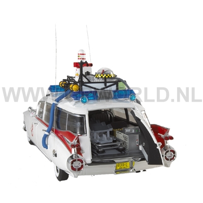 Ghostbusters Ecto 1