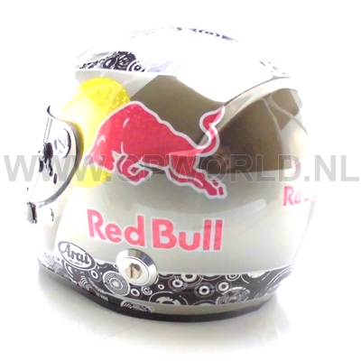 2010 helm Sebastian Vettel